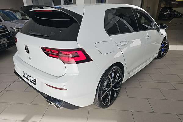 2024 Volkswagen Golf R 8