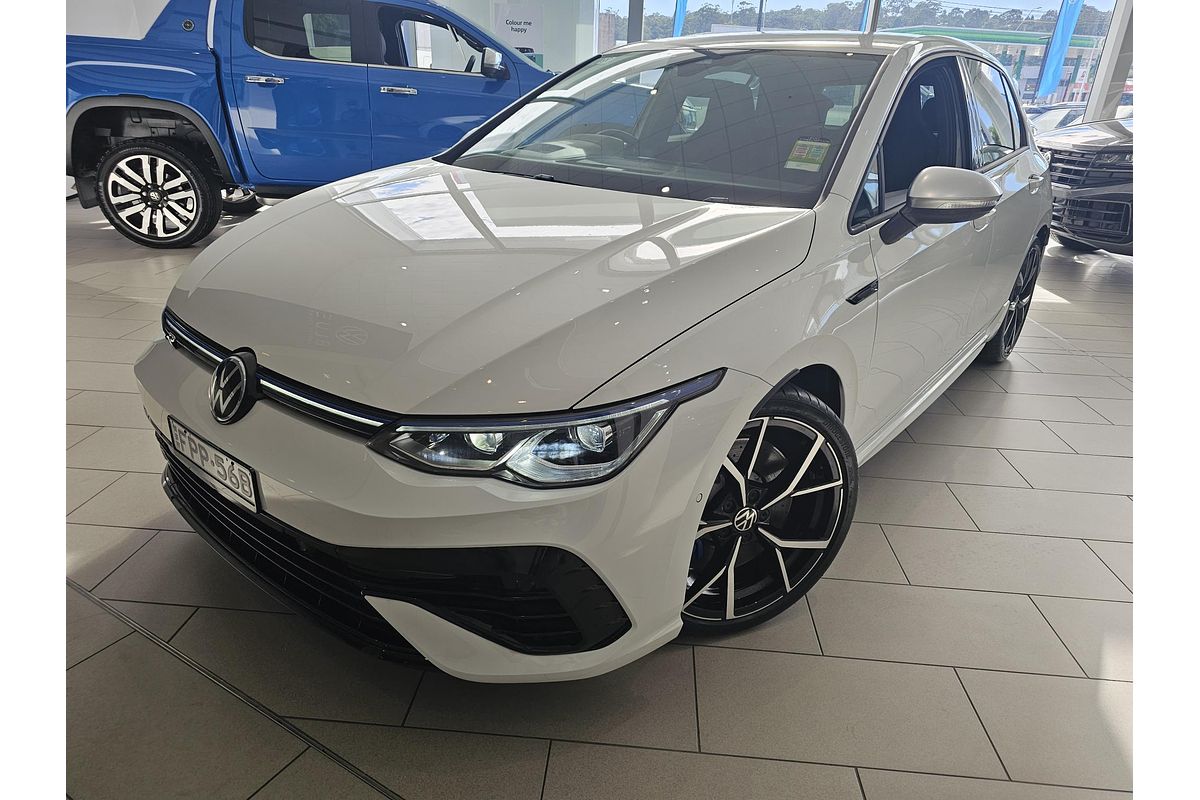 2024 Volkswagen Golf R 8