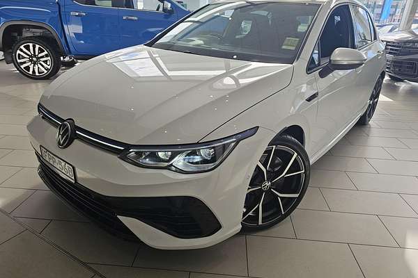 2024 Volkswagen Golf R 8