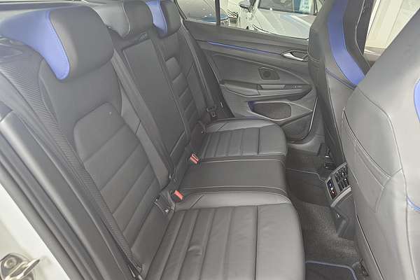2024 Volkswagen Golf R 8