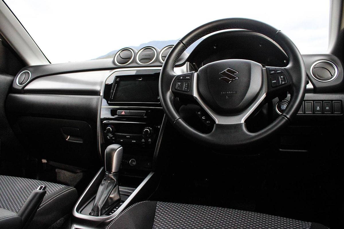 2024 Suzuki Vitara LY Series II