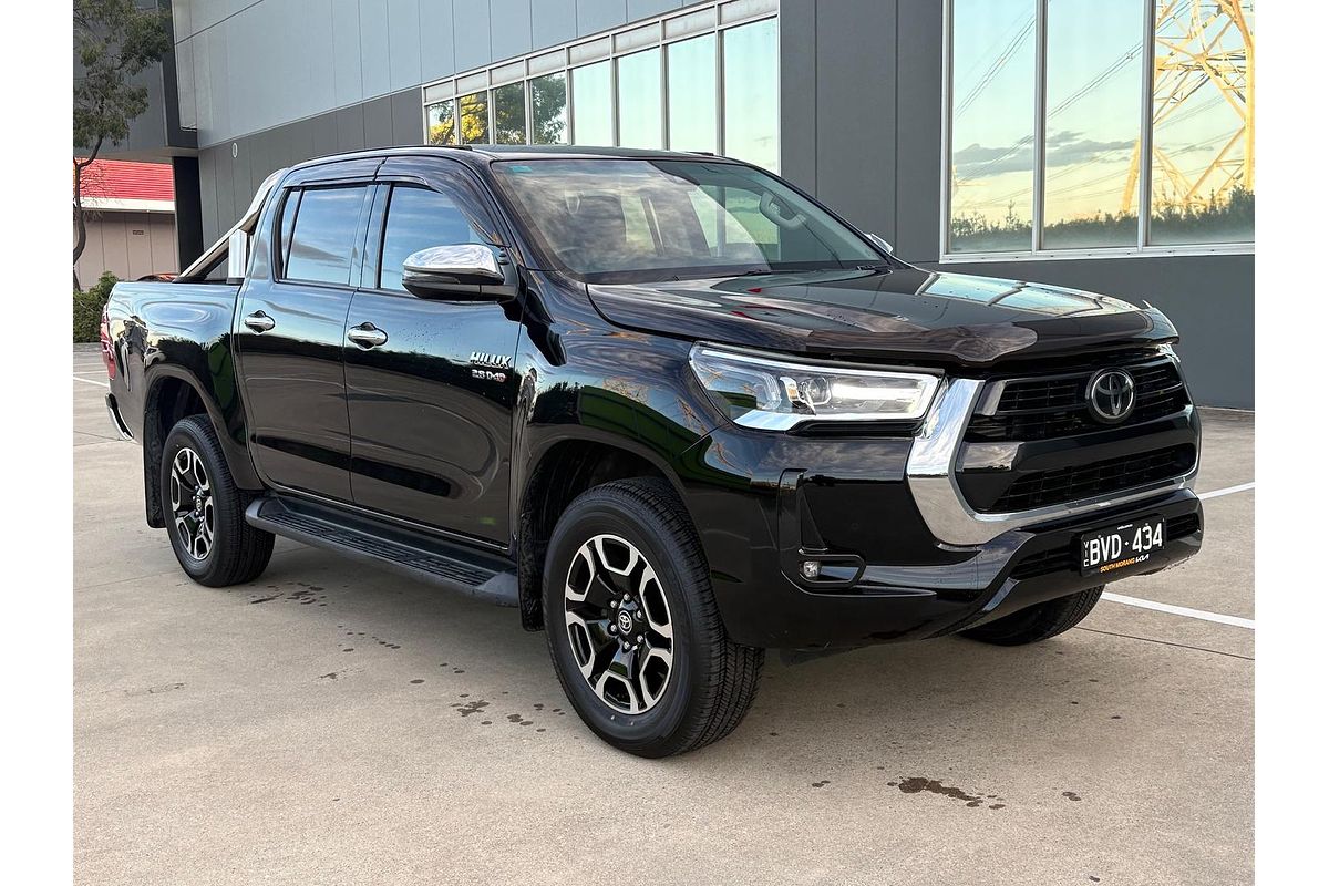 2022 Toyota Hilux SR5 GUN126R 4X4