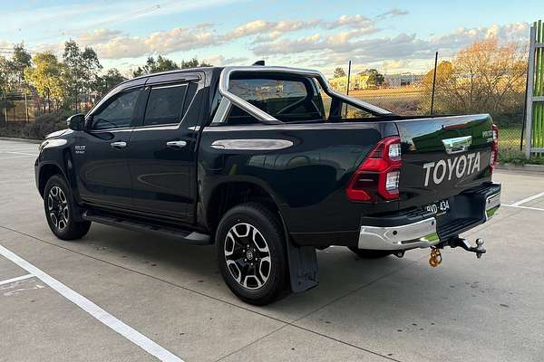 2022 Toyota Hilux SR5 GUN126R 4X4