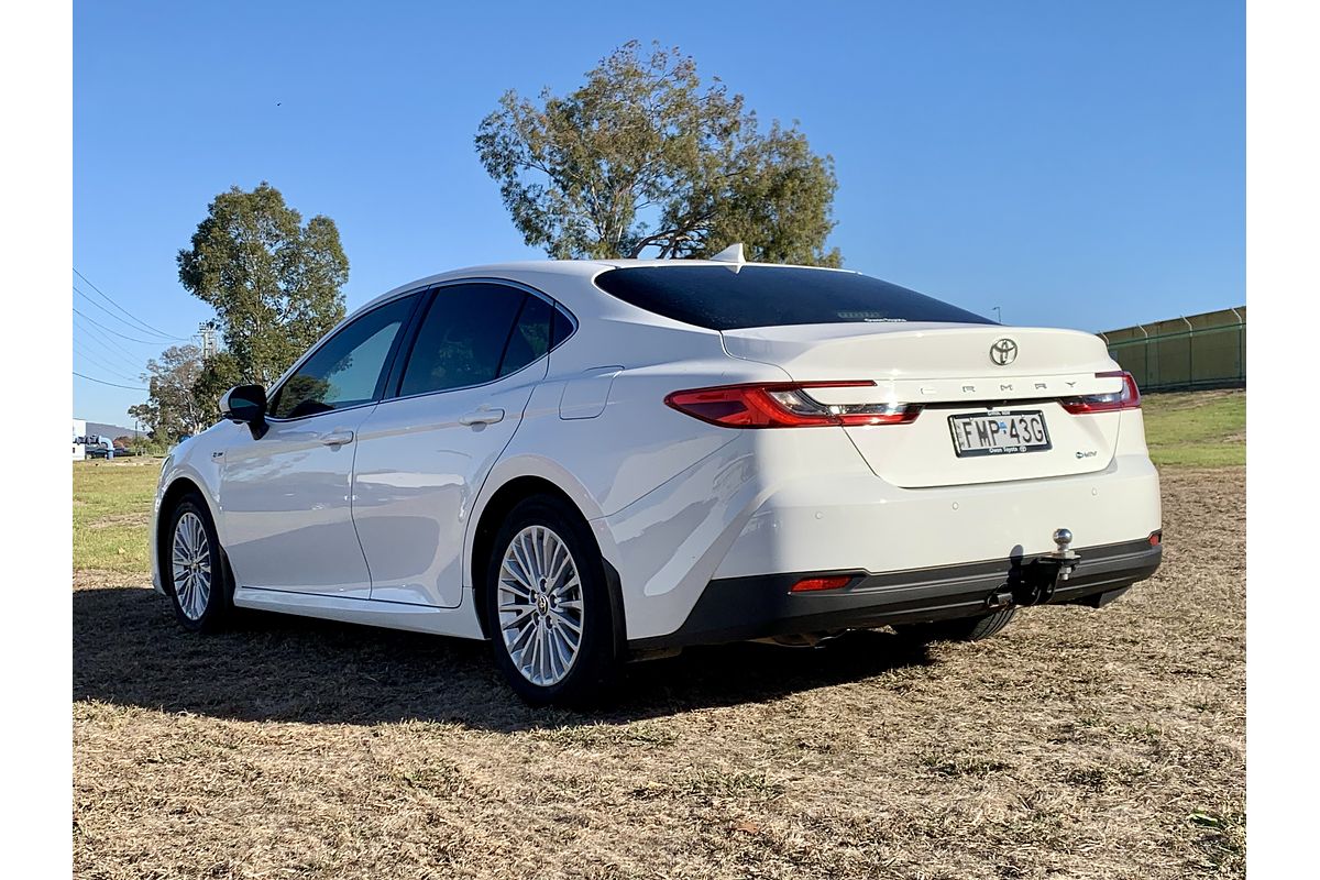 2024 Toyota Camry Ascent AXVH80R