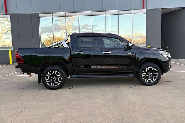 2022 Toyota Hilux SR5 GUN126R 4X4