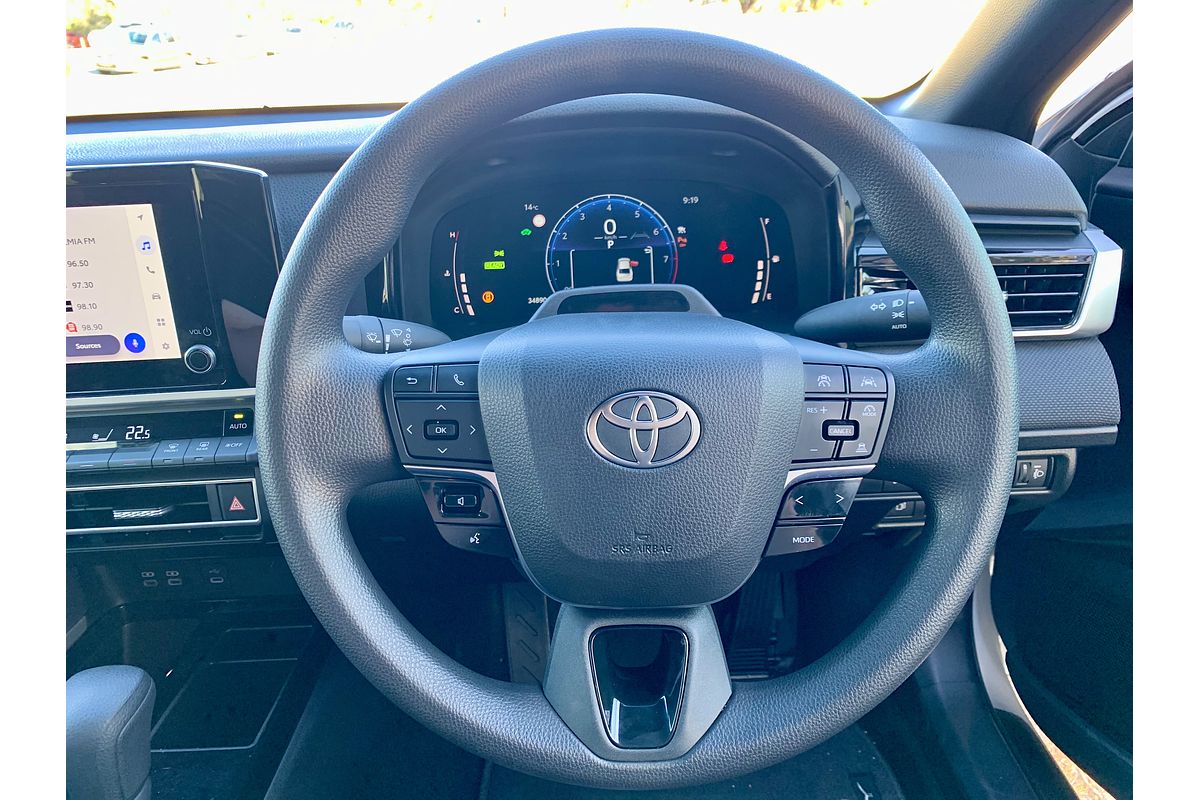 2024 Toyota Camry Ascent AXVH80R