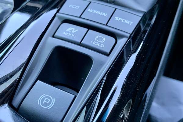 2024 Toyota Camry Ascent AXVH80R