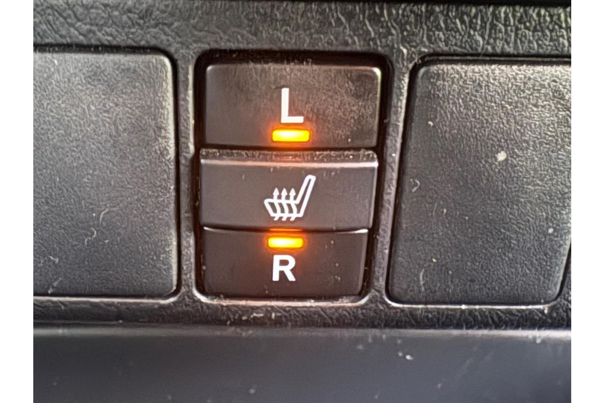 2022 Toyota Hilux SR5 GUN126R 4X4