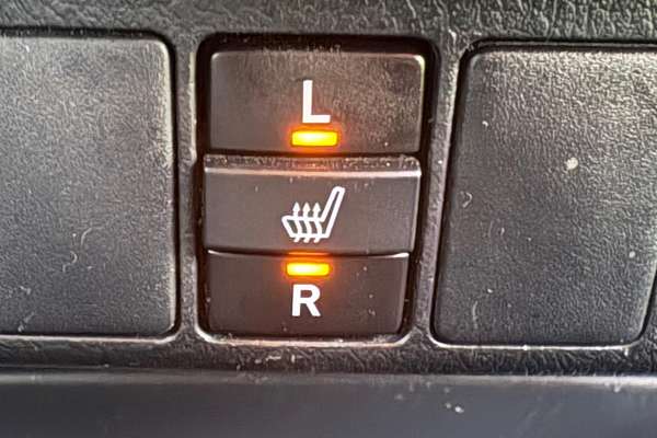 2022 Toyota Hilux SR5 GUN126R 4X4