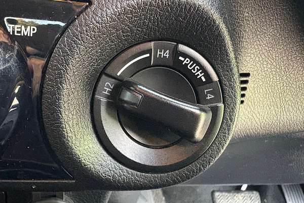 2022 Toyota Hilux SR5 GUN126R 4X4
