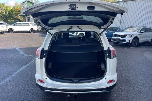 2017 Toyota RAV4 GXL ASA44R