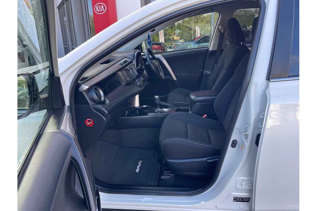 2017 Toyota RAV4 GXL ASA44R