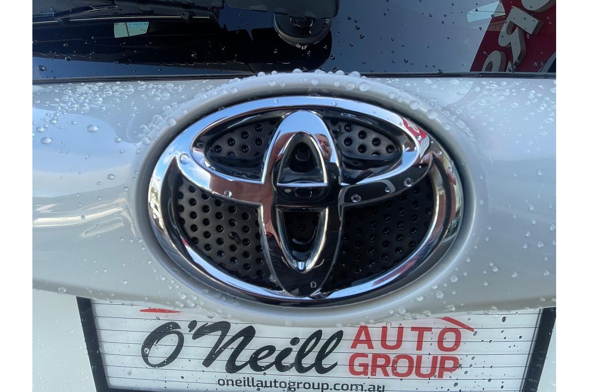 2017 Toyota RAV4 GXL ASA44R