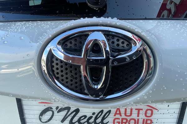 2017 Toyota RAV4 GXL ASA44R