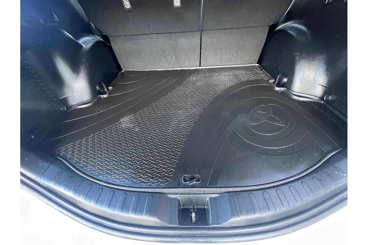 2017 Toyota RAV4 GXL ASA44R