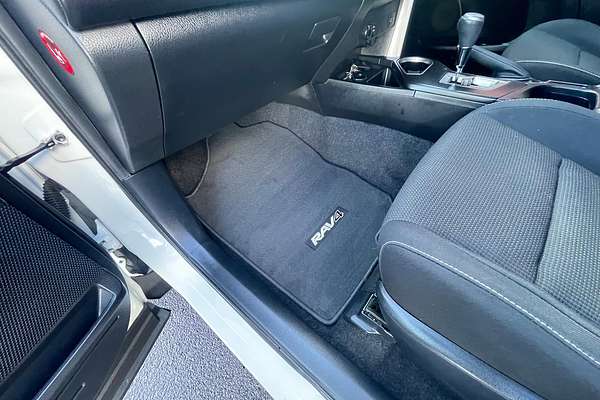 2017 Toyota RAV4 GXL ASA44R