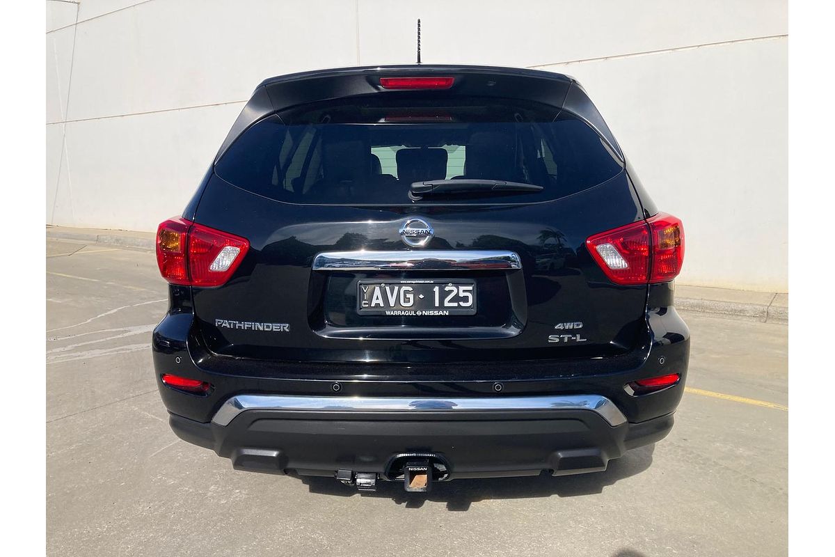 2018 Nissan Pathfinder ST-L R52 Series II