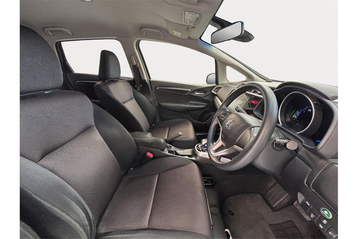 2015 Honda FIT HYBRID F PKG GP5