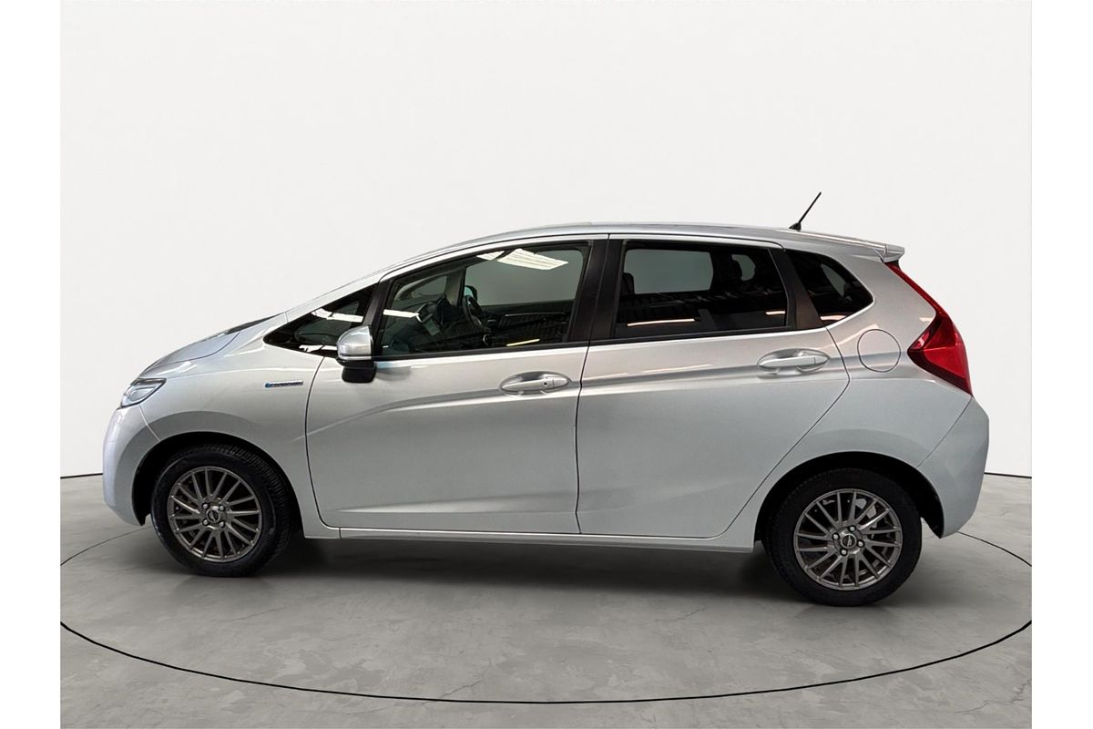 2015 Honda FIT HYBRID F PKG GP5