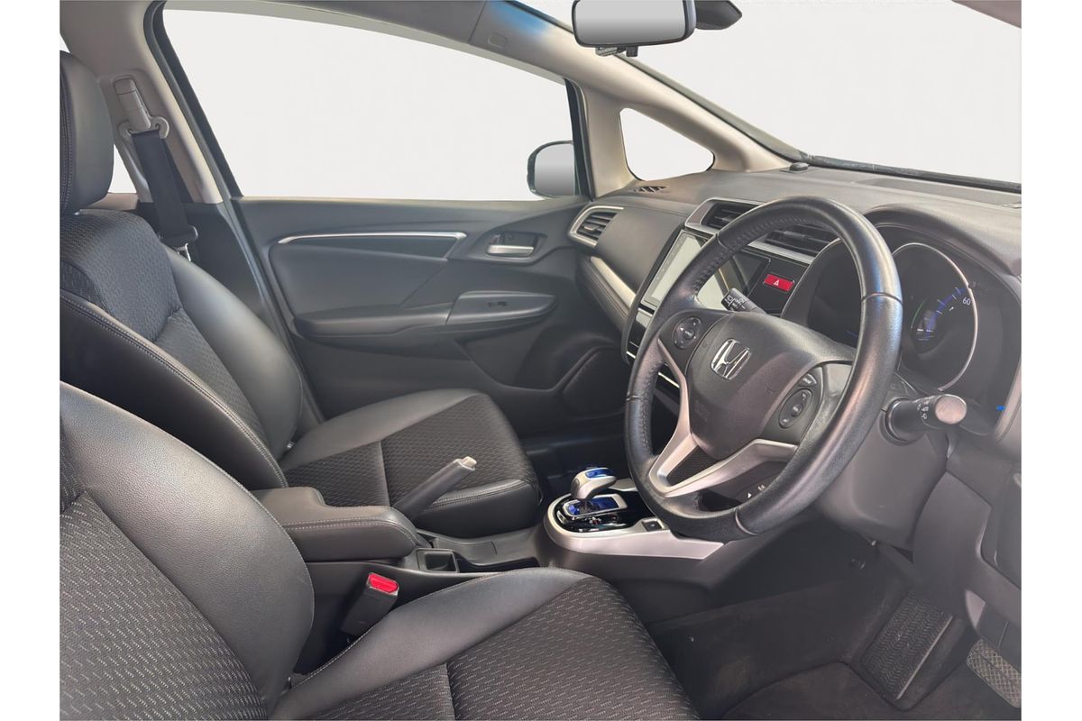 2014 Honda FIT HYBRID L PKG L PKG GP5