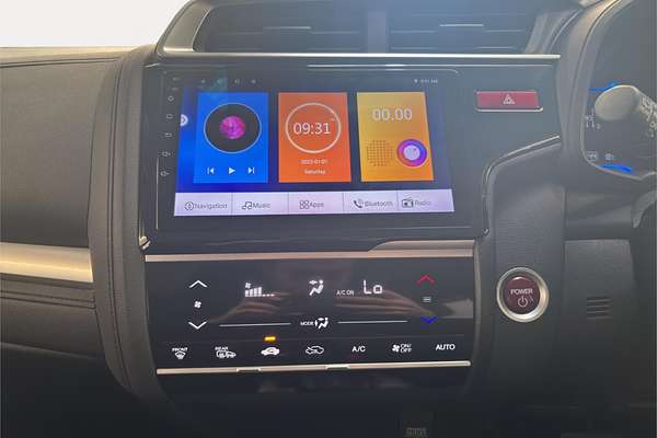 2014 Honda FIT HYBRID L PKG L PKG GP5