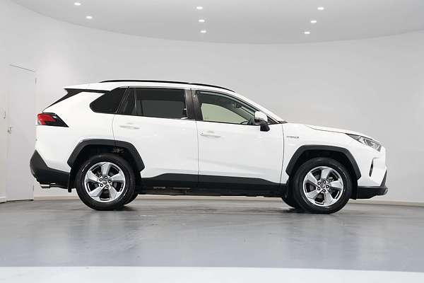 2020 Toyota RAV4 GXL AXAH52R