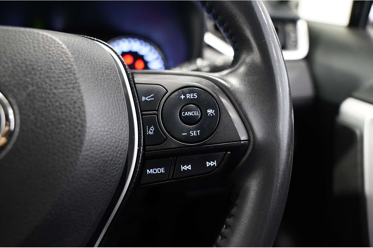 2020 Toyota RAV4 GXL AXAH52R