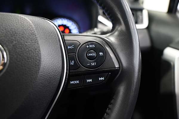 2020 Toyota RAV4 GXL AXAH52R