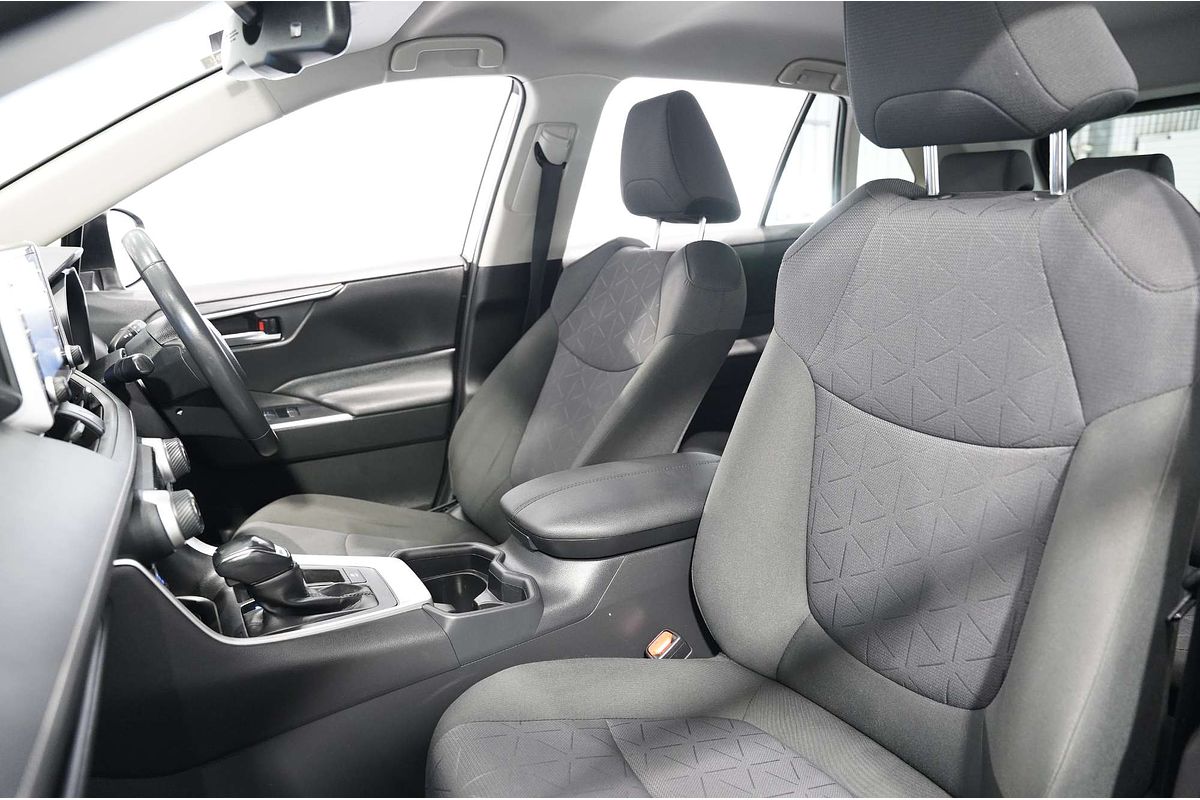 2020 Toyota RAV4 GXL AXAH52R