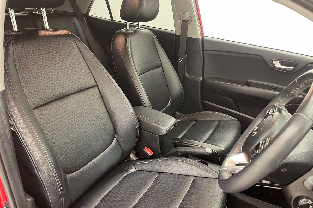 2022 Kia Rio SX YB