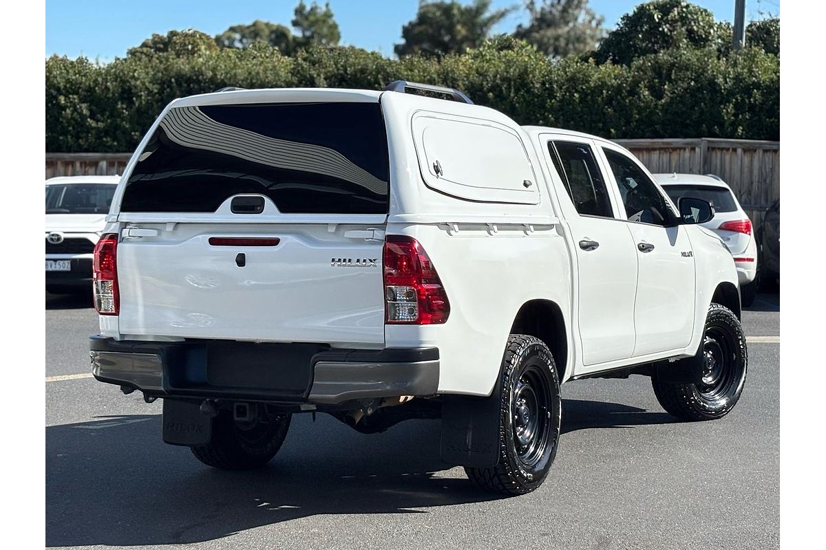 2017 Toyota Hilux Workmate GUN125R 4X4