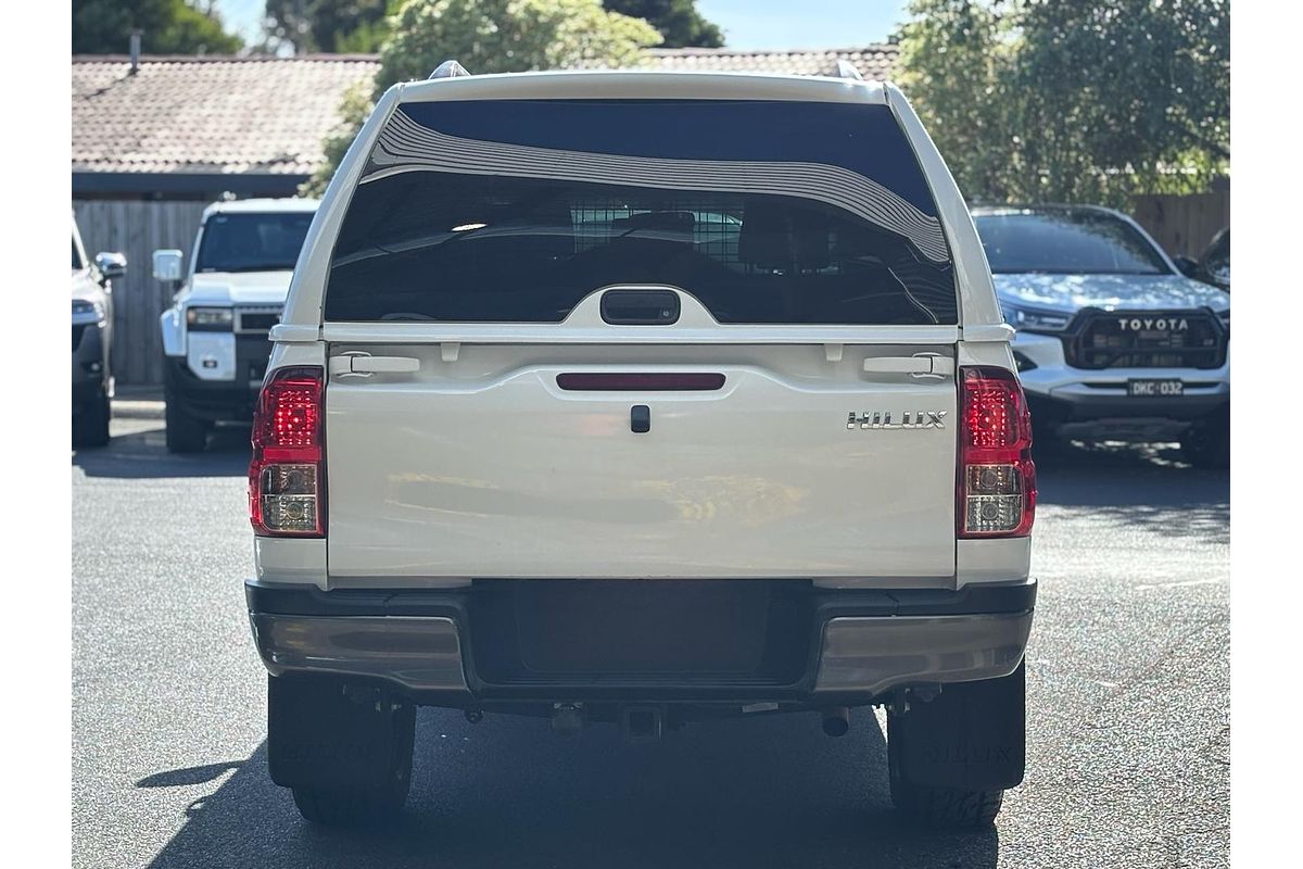 2017 Toyota Hilux Workmate GUN125R 4X4