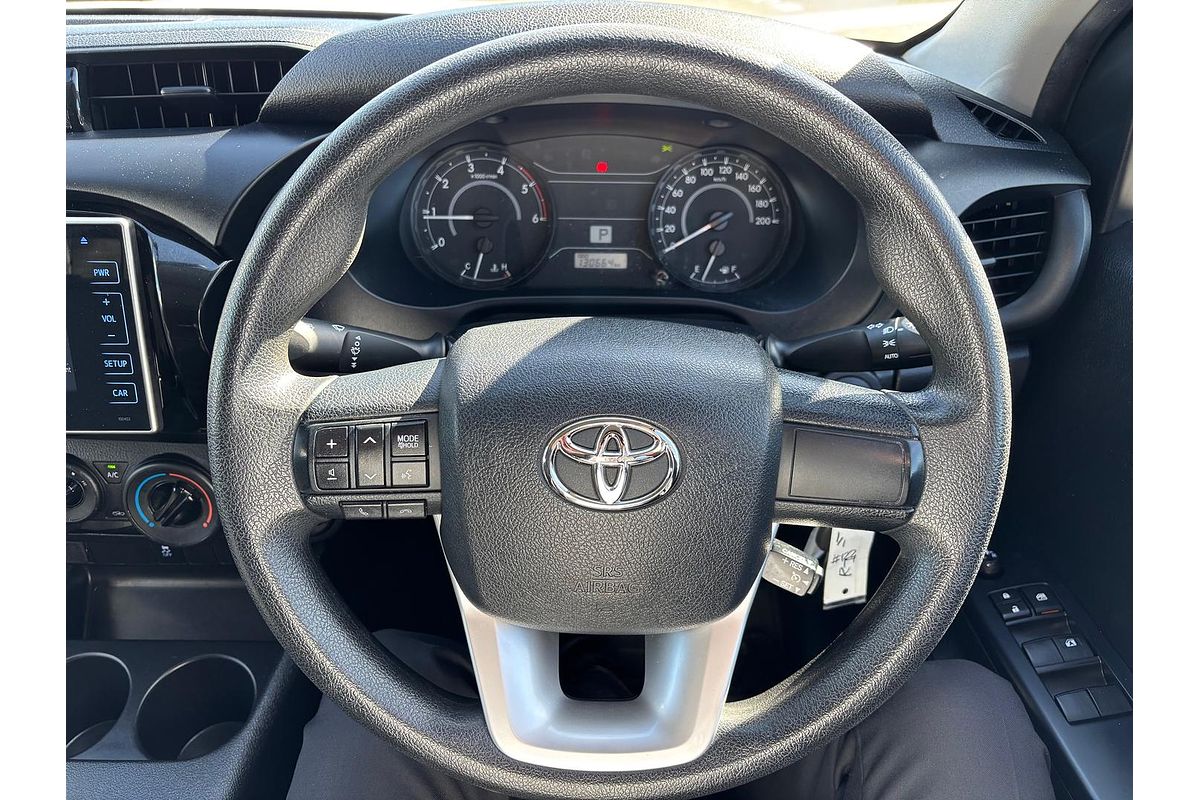 2017 Toyota Hilux Workmate GUN125R 4X4