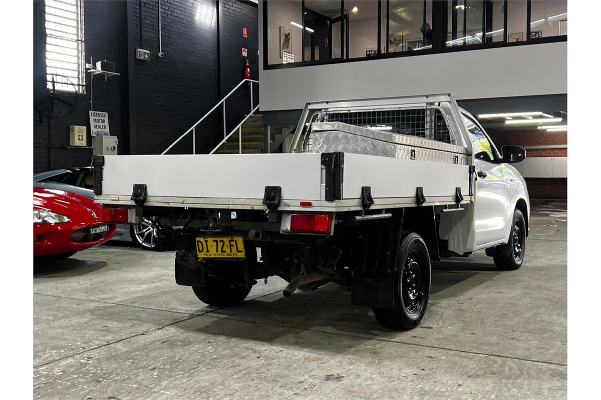 2016 Toyota Hilux Workmate TGN121R Rear Wheel Drive