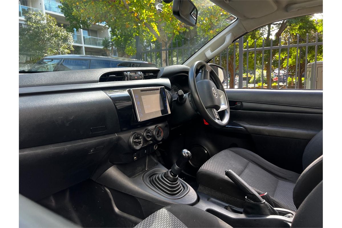 2016 Toyota Hilux Workmate TGN121R Rear Wheel Drive
