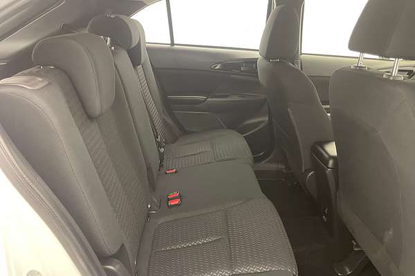 2024 Mitsubishi Eclipse Cross ES YB