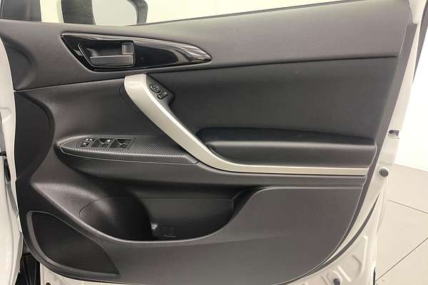 2024 Mitsubishi Eclipse Cross ES YB
