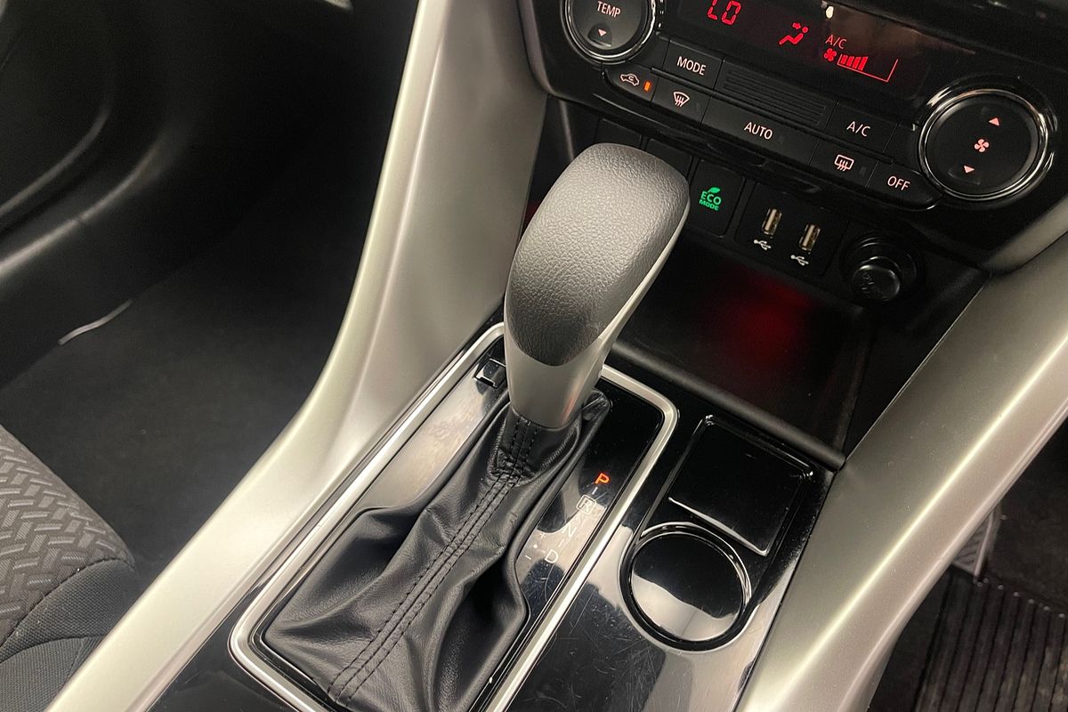 2024 Mitsubishi Eclipse Cross ES YB