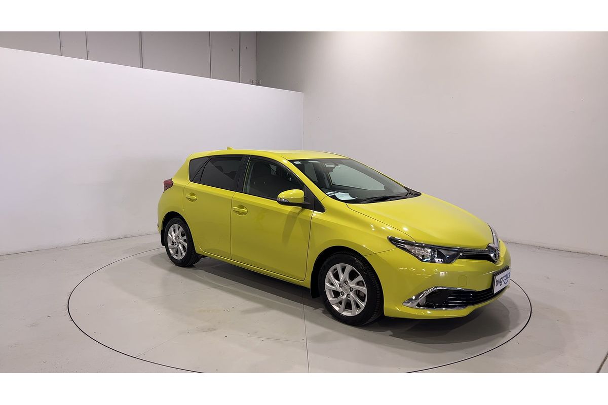 2017 Toyota Corolla Ascent Sport ZRE182R