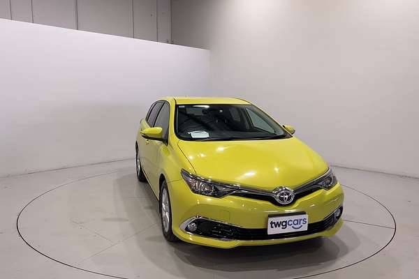2017 Toyota Corolla Ascent Sport ZRE182R