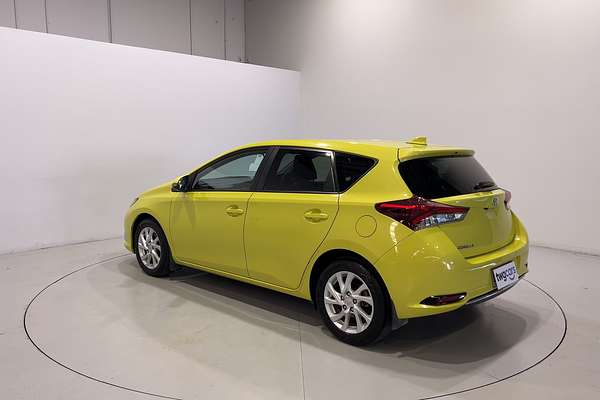 2017 Toyota Corolla Ascent Sport ZRE182R