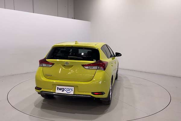 2017 Toyota Corolla Ascent Sport ZRE182R
