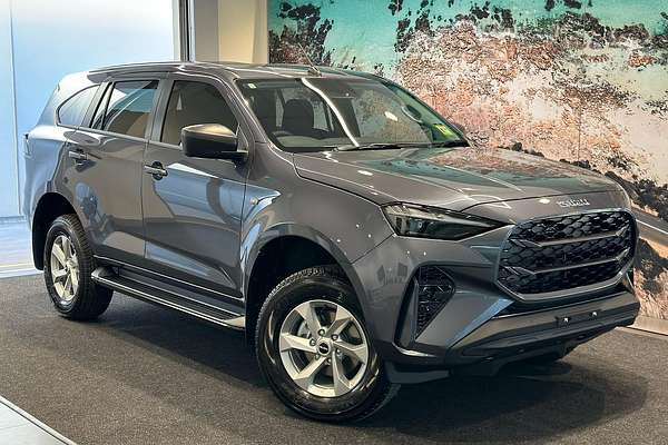 2025 Isuzu MU-X LS-M