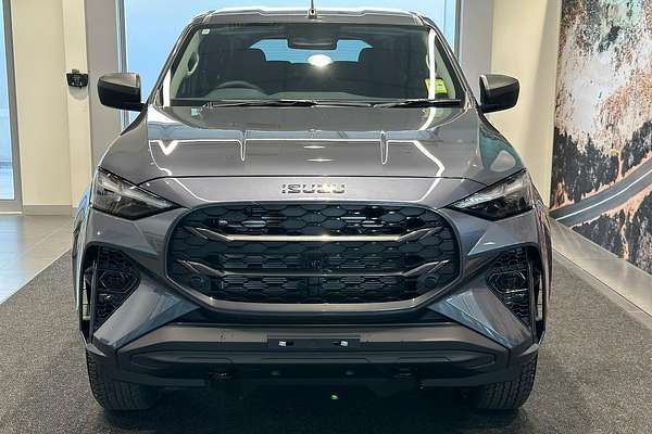 2025 Isuzu MU-X LS-M
