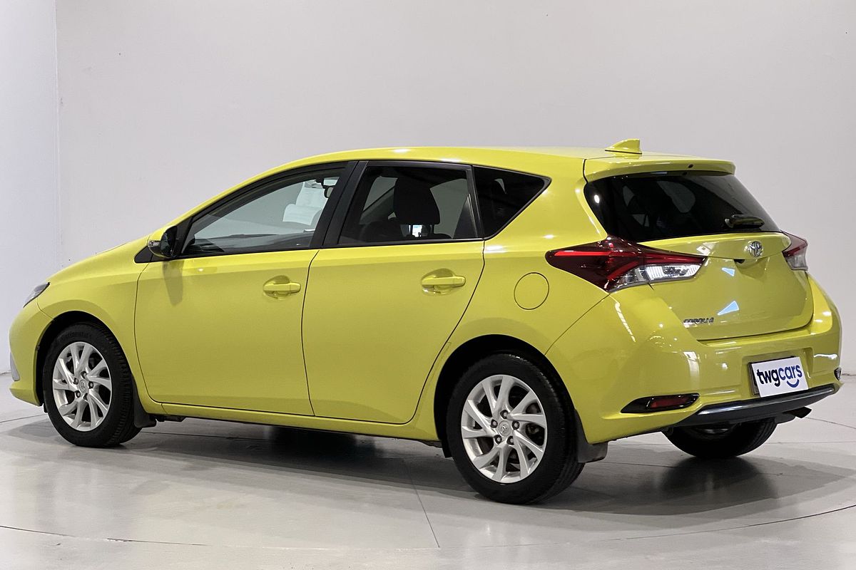 2017 Toyota Corolla Ascent Sport ZRE182R