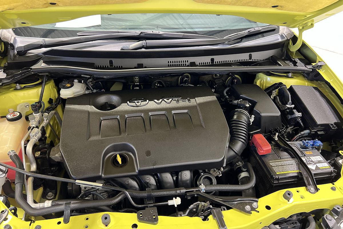 2017 Toyota Corolla Ascent Sport ZRE182R