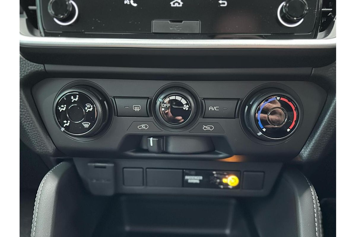 2025 Isuzu MU-X LS-M