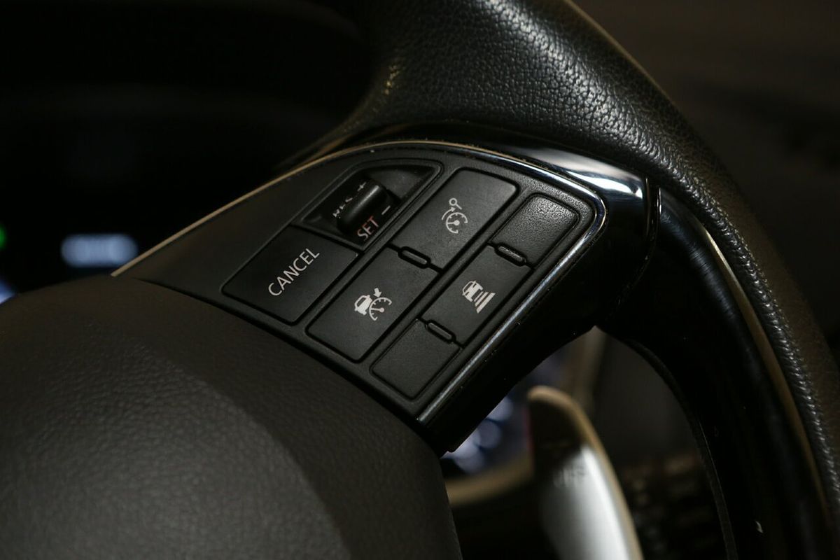 2023 Mitsubishi Eclipse Cross PHEV Exceed YB