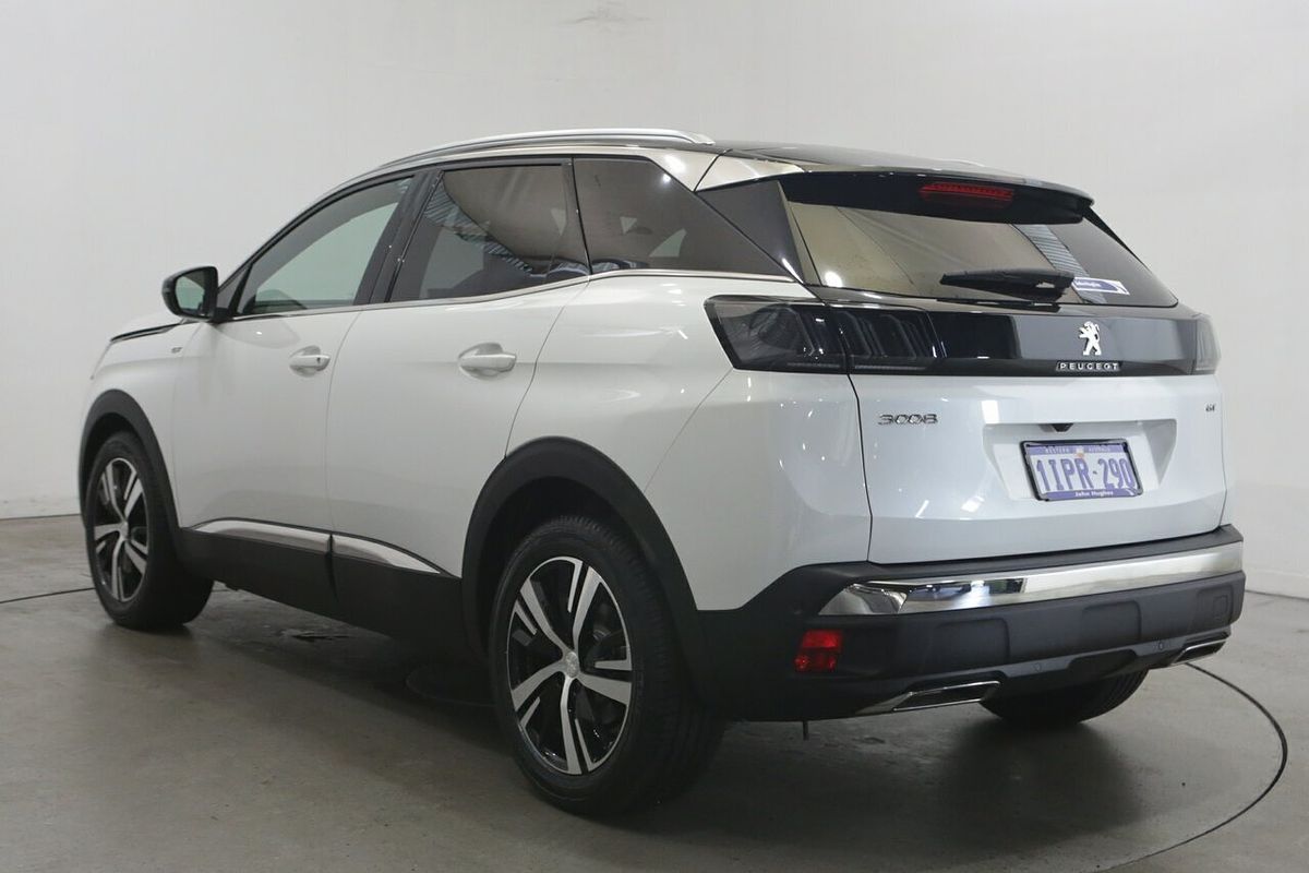 2022 Peugeot 3008 GT P84
