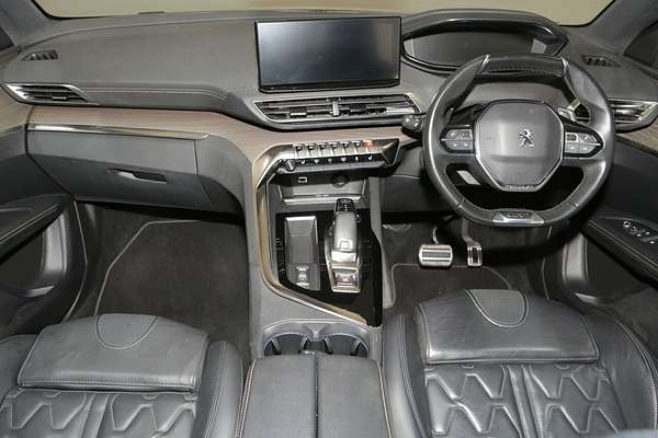 2022 Peugeot 3008 GT P84